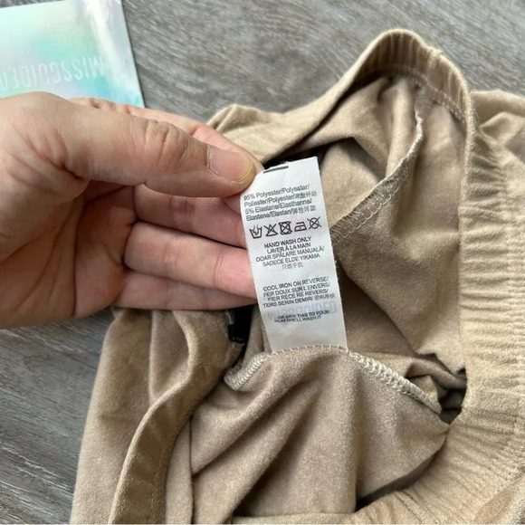 NWT  Missguided Faux Suede Tan Colour Leggings - Picture 11 of 14